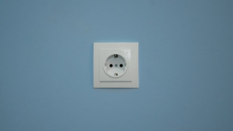 certificat d'économie d'énergie : un outil officiel pour valoriser vos travaux de rénovation énergétique et bénéficier d'aides financières.